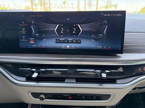 Used 2026 BMW X5 xDrive40i w/ Premium Package AWD/4WD image 19