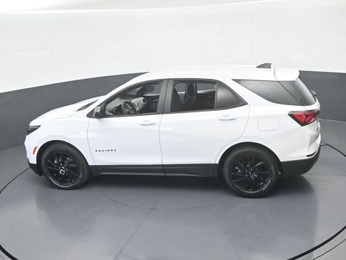 Used 2023 Chevrolet Equinox LS w/ Sport Edition FWD image 46