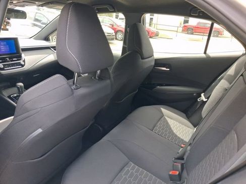 Used 2023 Toyota Corolla SE image 5
