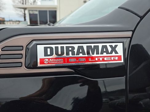 Used 2025 GMC Sierra 2500 AT4X image 45