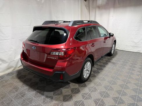 Used 2019 Subaru Outback 2.5i Premium AWD/4WD image 6