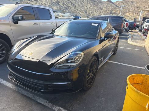 Used 2019 Porsche Panamera 4 w/ Premium Package Plus AWD/4WD image 1