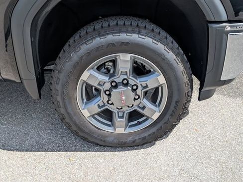 New 2025 GMC Sierra 2500 SLT w/ SLT Convenience Package AWD/4WD image 19
