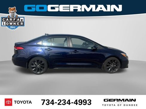 Used 2024 Toyota Corolla SE w/ SE Premium Package FWD image 6