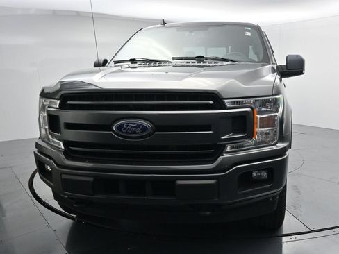 Used 2018 Ford F150 XLT w/ Equipment Group 302A Luxury AWD/4WD image 3