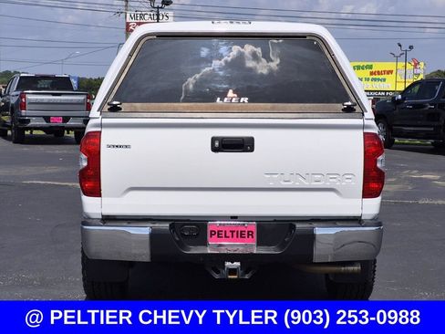 Used 2017 Toyota Tundra SR5 w/ SR5 Upgrade Package RWD image 5