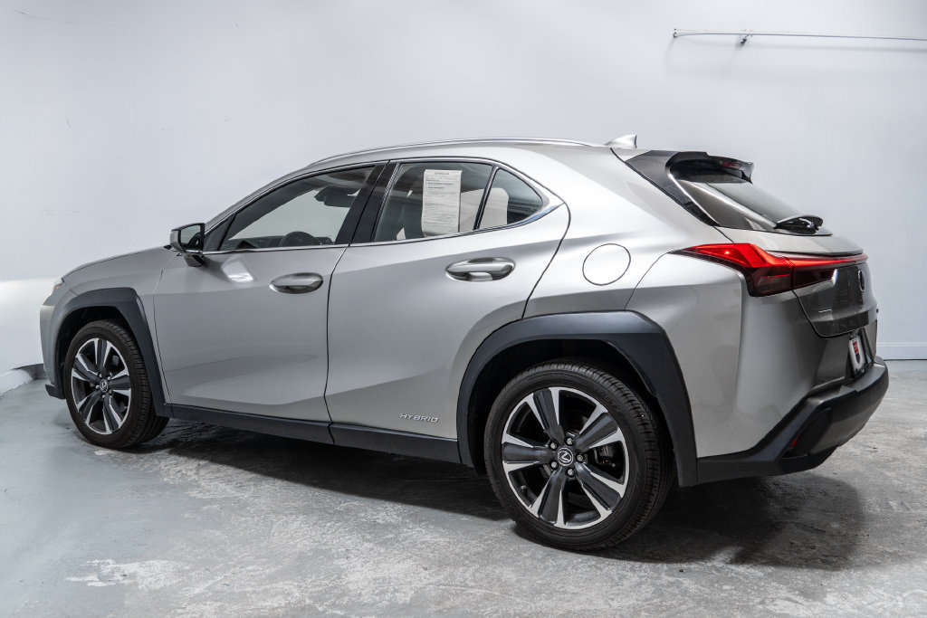 Used 2019 Lexus UX 250h w/ Accessory Package AWD/4WD image 2