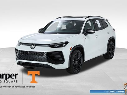 Used 2025 Volkswagen Tiguan SE R-Line
