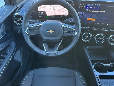 Used 2026 Chevrolet Blazer EV LT image 17