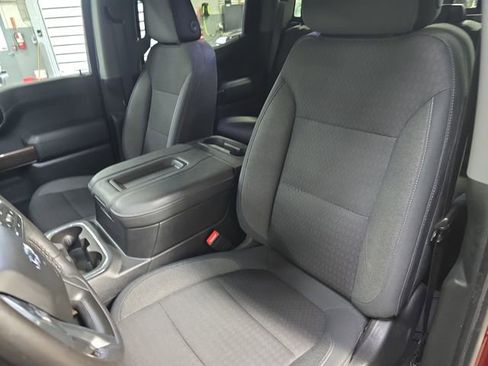 Used 2019 Chevrolet Silverado 1500 LT Trail Boss image 17