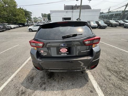 Certified 2023 Subaru Crosstrek 2.5i Limited image 3