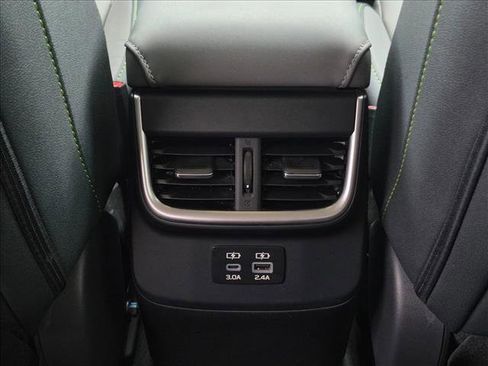 Used 2023 Subaru Outback Onyx Edition AWD/4WD image 17