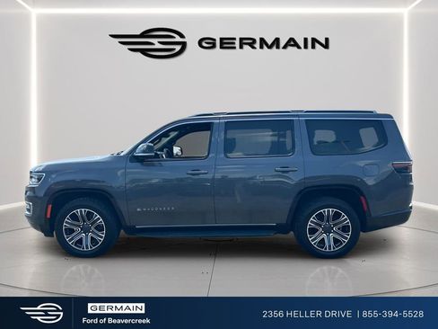 Used 2024 Jeep Wagoneer Series II AWD/4WD image 4