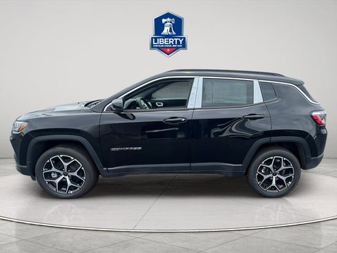 New 2026 Jeep Compass Limited AWD/4WD image 23