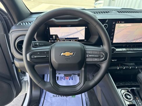 New 2026 Chevrolet Colorado W/T w/ WT Custom Package AWD/4WD image 17
