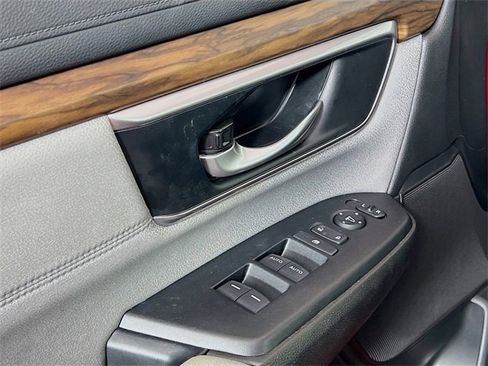 Certified 2021 Honda CR-V EX image 17