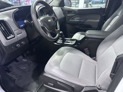 Used 2017 Chevrolet Colorado W/T w/ WT Convenience Package image 7