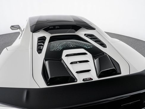Used 2023 Lamborghini Huracan Tecnica RWD image 50