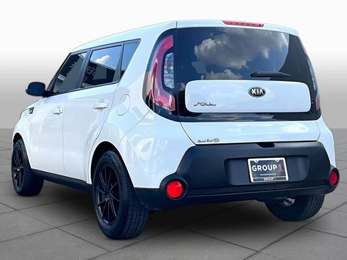 Used 2014 Kia Soul FWD image 11