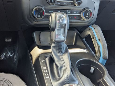 Used 2022 Ford Bronco Wildtrak AWD/4WD image 21