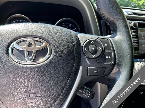 Used 2016 Toyota RAV4 Limited AWD/4WD image 16