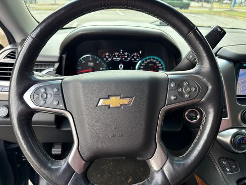 Used 2018 Chevrolet Tahoe Premier w/ RST Edition image 3