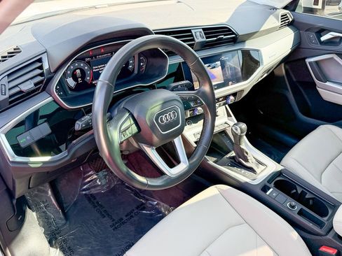 Used 2022 Audi Q3 2.0T Premium w/ Convenience Package image 12