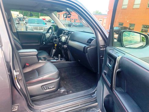 Used 2016 Toyota 4Runner TRD Pro AWD/4WD image 21