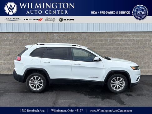 Used 2020 Jeep Cherokee Latitude FWD image 1