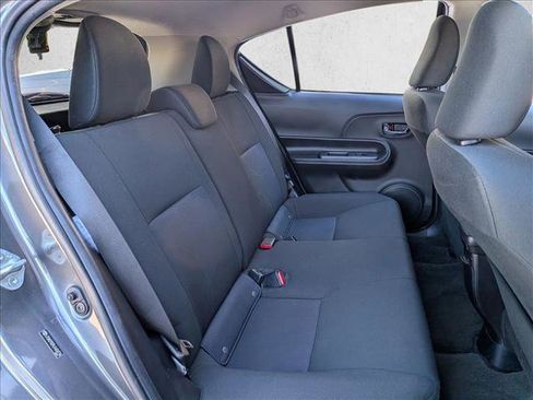 Used 2018 Toyota Prius C Two image 18