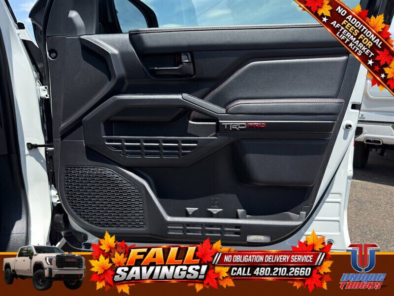Used 2025 Toyota Tacoma TRD Pro AWD/4WD image 35