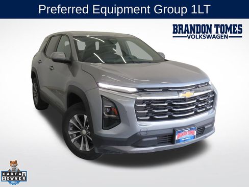 Used 2026 Chevrolet Equinox LT w/ Convenience Package II FWD image 1