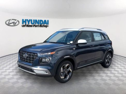 New 2026 Hyundai Venue SEL FWD image 1