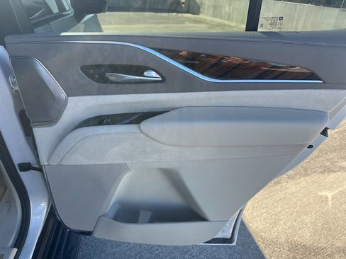 Used 2021 Cadillac Escalade Sport Platinum image 50