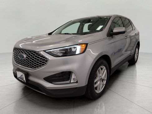 Used 2024 Ford Edge SEL w/ Convenience Package AWD/4WD image 13