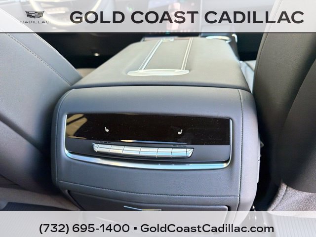 Certified 2026 Cadillac Escalade Luxury w/ Touring Package AWD/4WD image 9