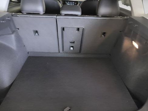 Used 2023 Volkswagen Taos SE image 50