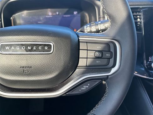 Used 2022 Jeep Wagoneer Series I image 20