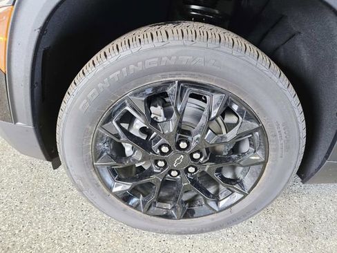 New 2026 Chevrolet Traverse LT w/ Midnight/Sport Edition image 16