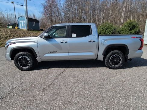 New 2026 Toyota Tundra SR5 w/ TRD Off-Road Package AWD/4WD image 3