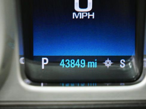 Used 2015 Chevrolet Camaro ZL1 image 22