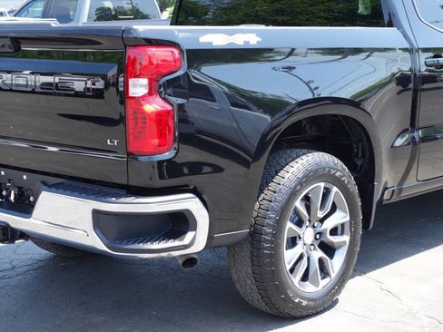 Used 2024 Chevrolet Silverado 1500 LT AWD/4WD image 11