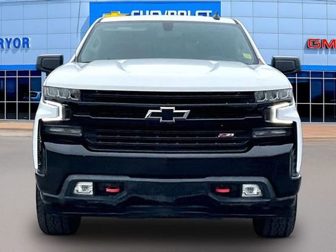 Used 2022 Chevrolet Silverado 1500 LT Trail Boss w/ Convenience Package II AWD/4WD image 2