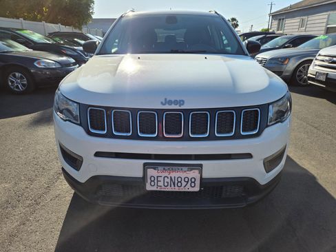 Used 2018 Jeep Compass Sport image 6