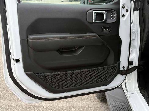 New 2026 Jeep Gladiator Sport image 20