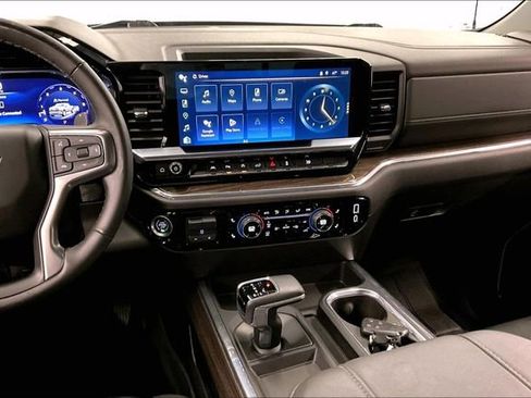 Used 2024 Chevrolet Silverado 1500 RST w/ Convenience Package II image 7