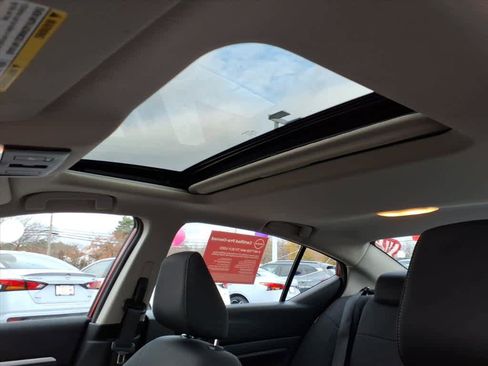 Certified 2023 Nissan Altima 2.5 SV w/ SV Premium Package image 17