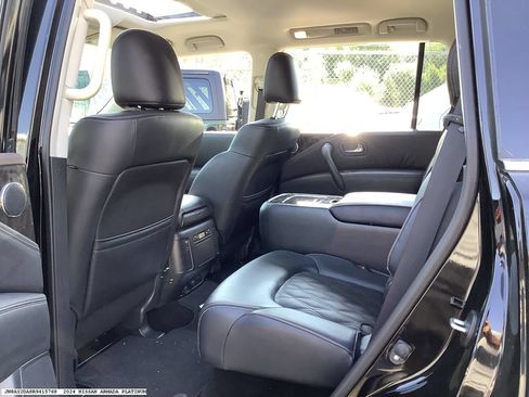 Used 2024 Nissan Armada Platinum w/ Captain's Chairs Package RWD image 9