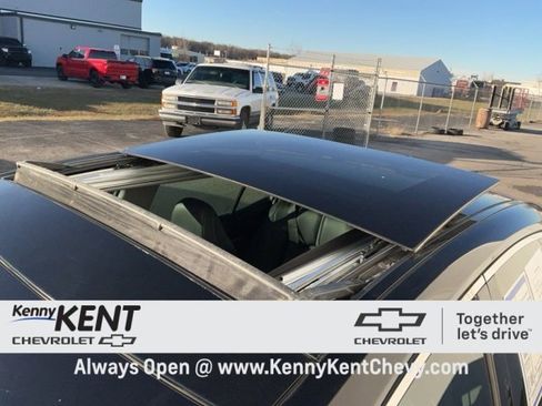 Used 2018 Toyota Camry XSE image 10