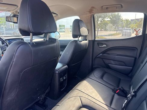 Used 2019 Chevrolet Colorado ZR2 w/ ZR2 Midnight Special Edition AWD/4WD image 10